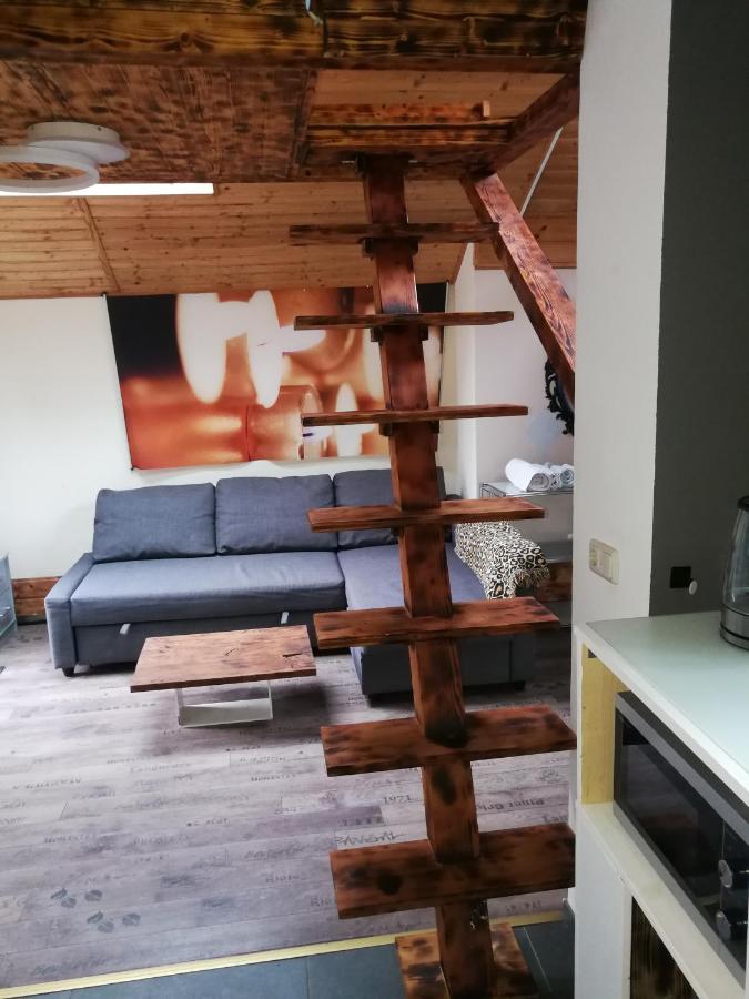WOHLFÜHLOASE - Zimmer, Appartment - im Herzen STARNBERGS Zimmer foto