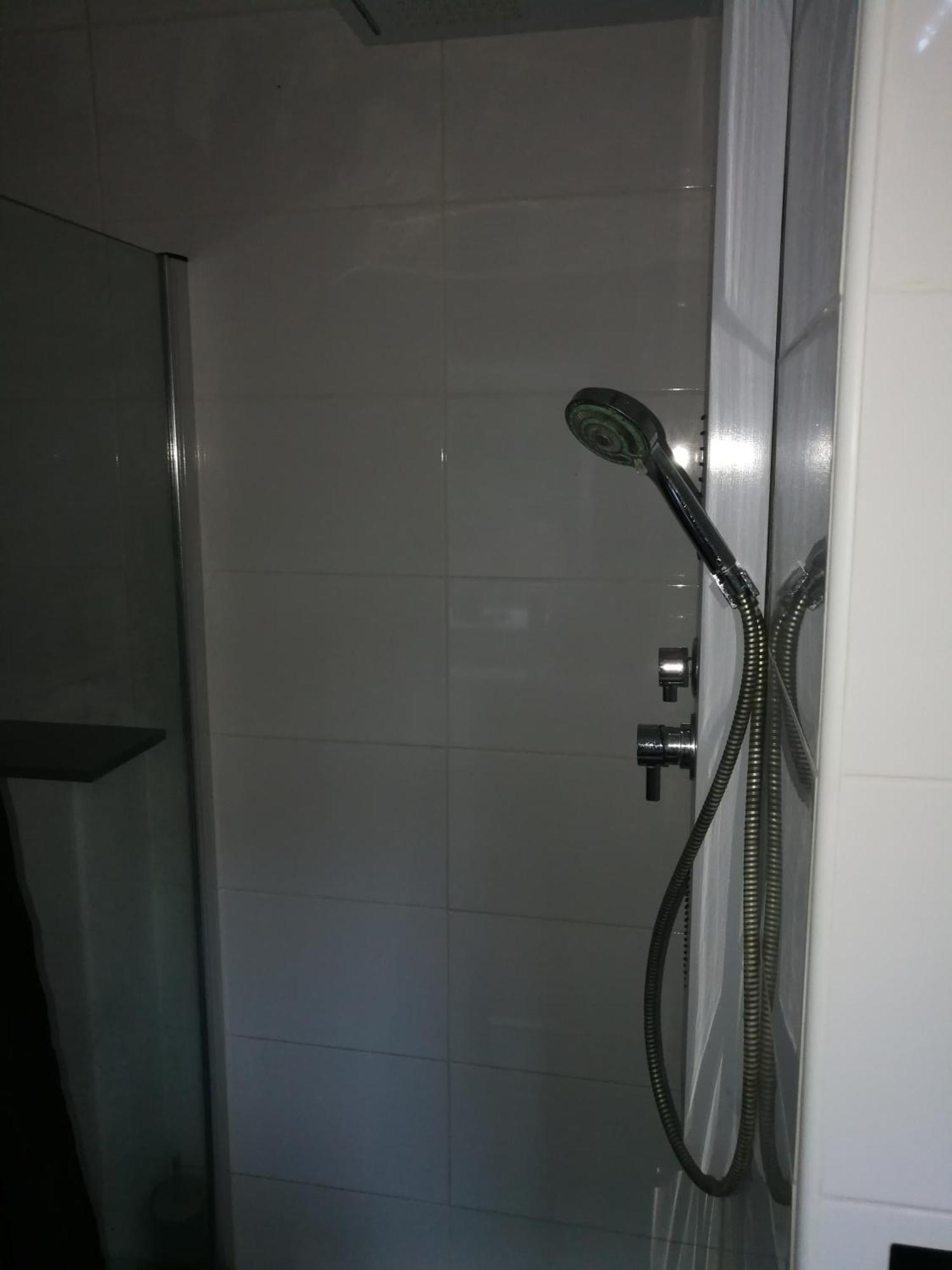 WOHLFÜHLOASE - Zimmer, Appartment - im Herzen STARNBERGS Zimmer foto
