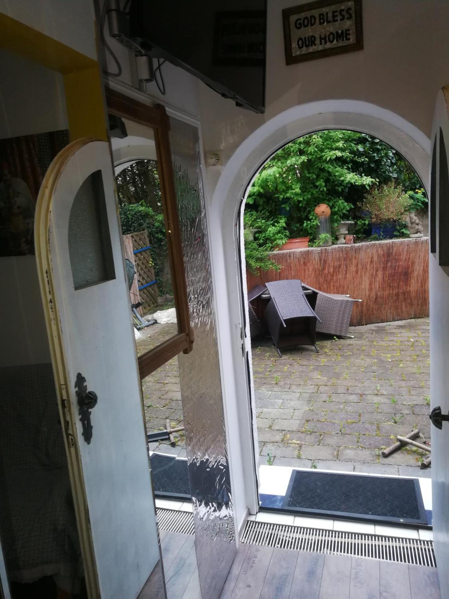 WOHLFÜHLOASE - Zimmer, Appartment - im Herzen STARNBERGS Zimmer foto