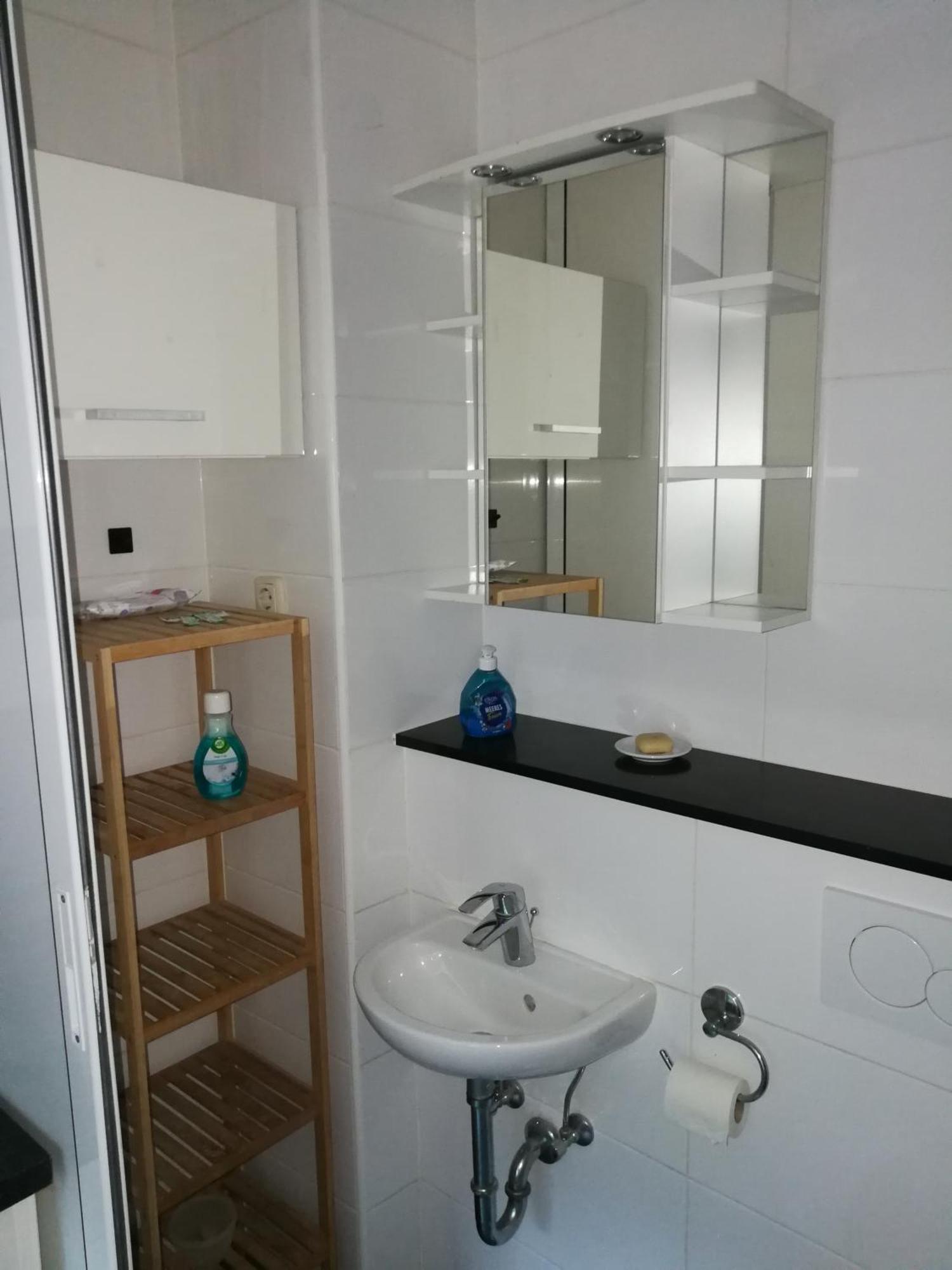 WOHLFÜHLOASE - Zimmer, Appartment - im Herzen STARNBERGS Zimmer foto